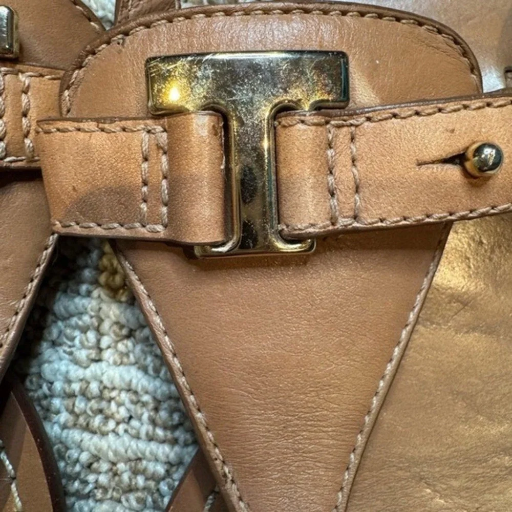 Tory Burch Sandals Leather Thong Buckle Tan‎ Gold Hardware